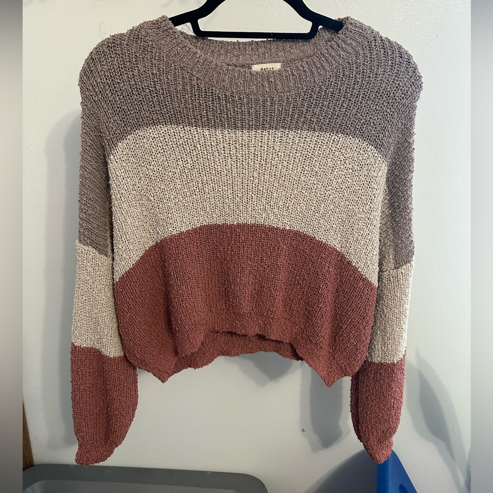 Cropped Knitted Sweater